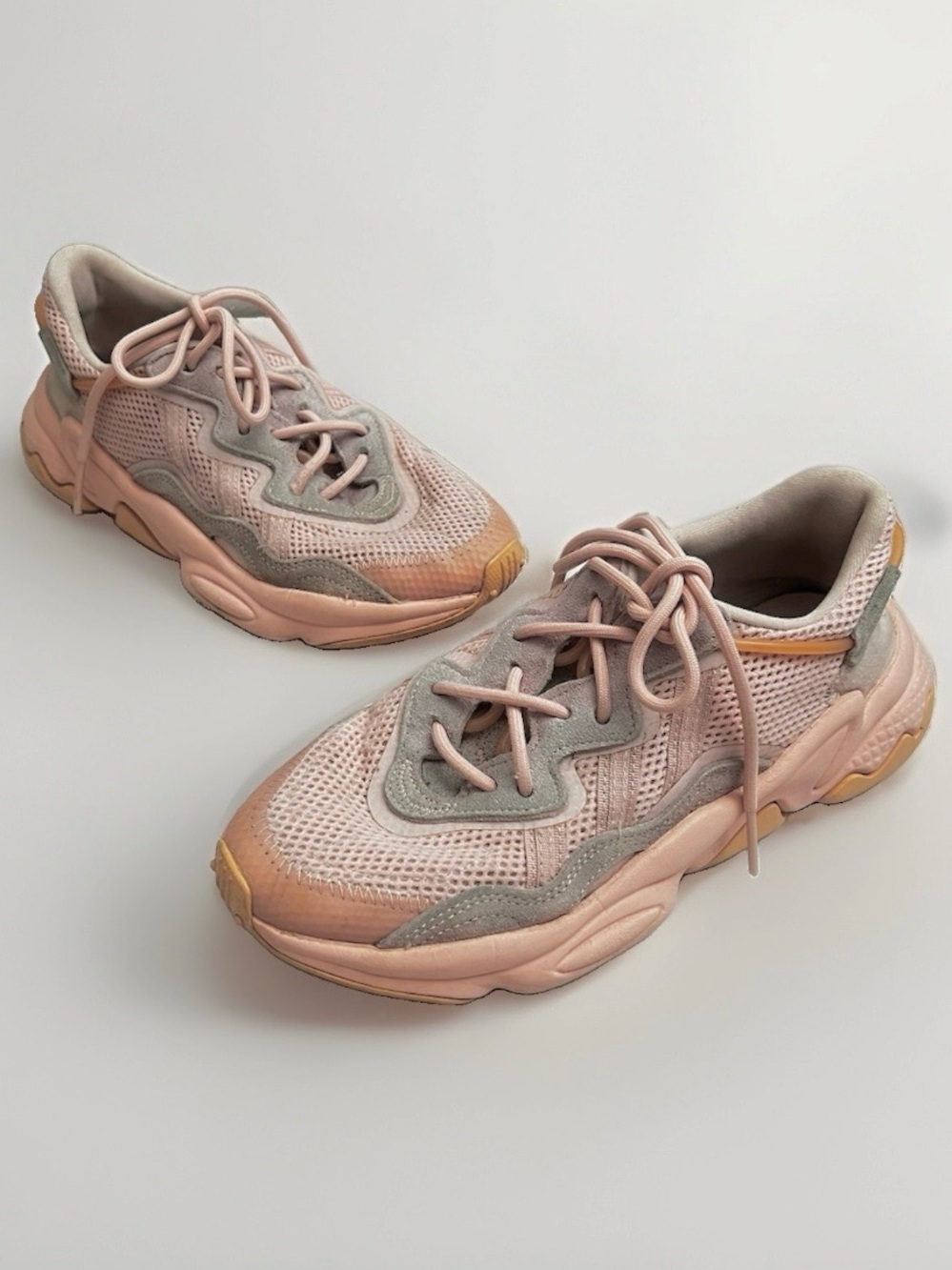 Adidas Ozweego Pink Mesh Suede Chunky Sneakers Women Sz 6 Lace-Up Athletic Shoes